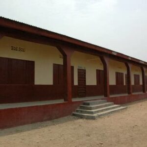2006SierraLeone-OutsideofSchoolhouse